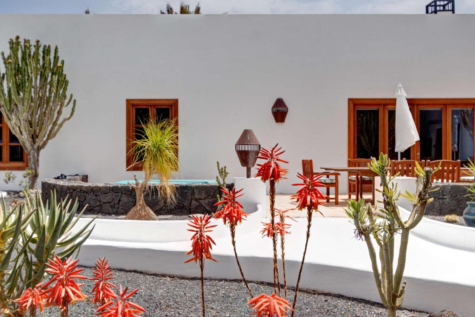 La Cueva Apartment *